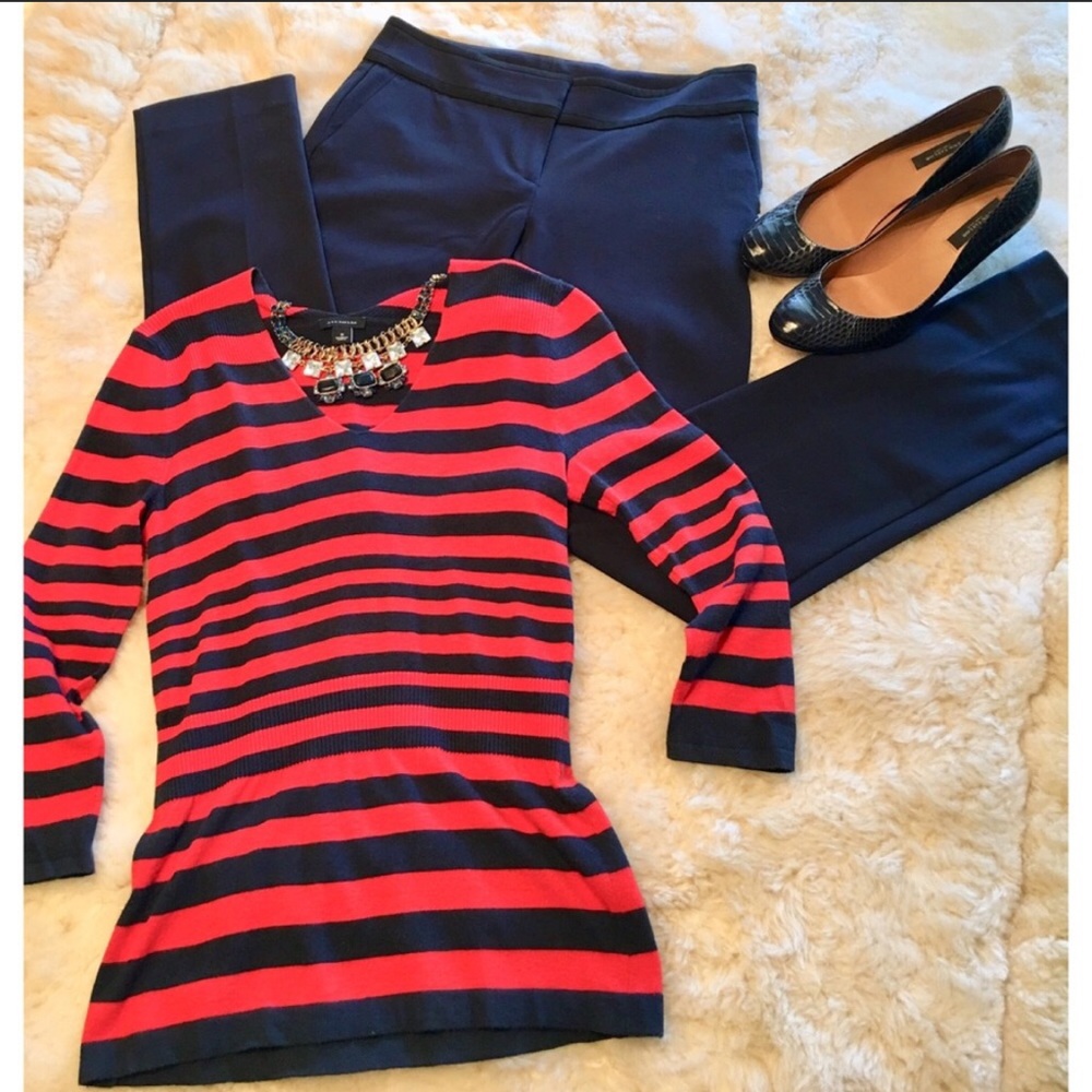 Ann Taylor fine knit 3/4 sleeve shaped striped top